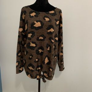 BIBI leopard print top